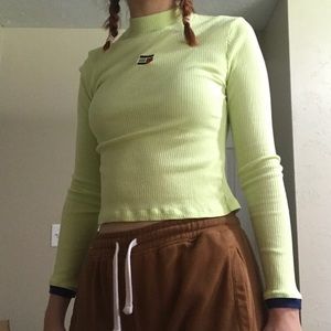 NWOT Tommy Hilfiger Sport mock neck